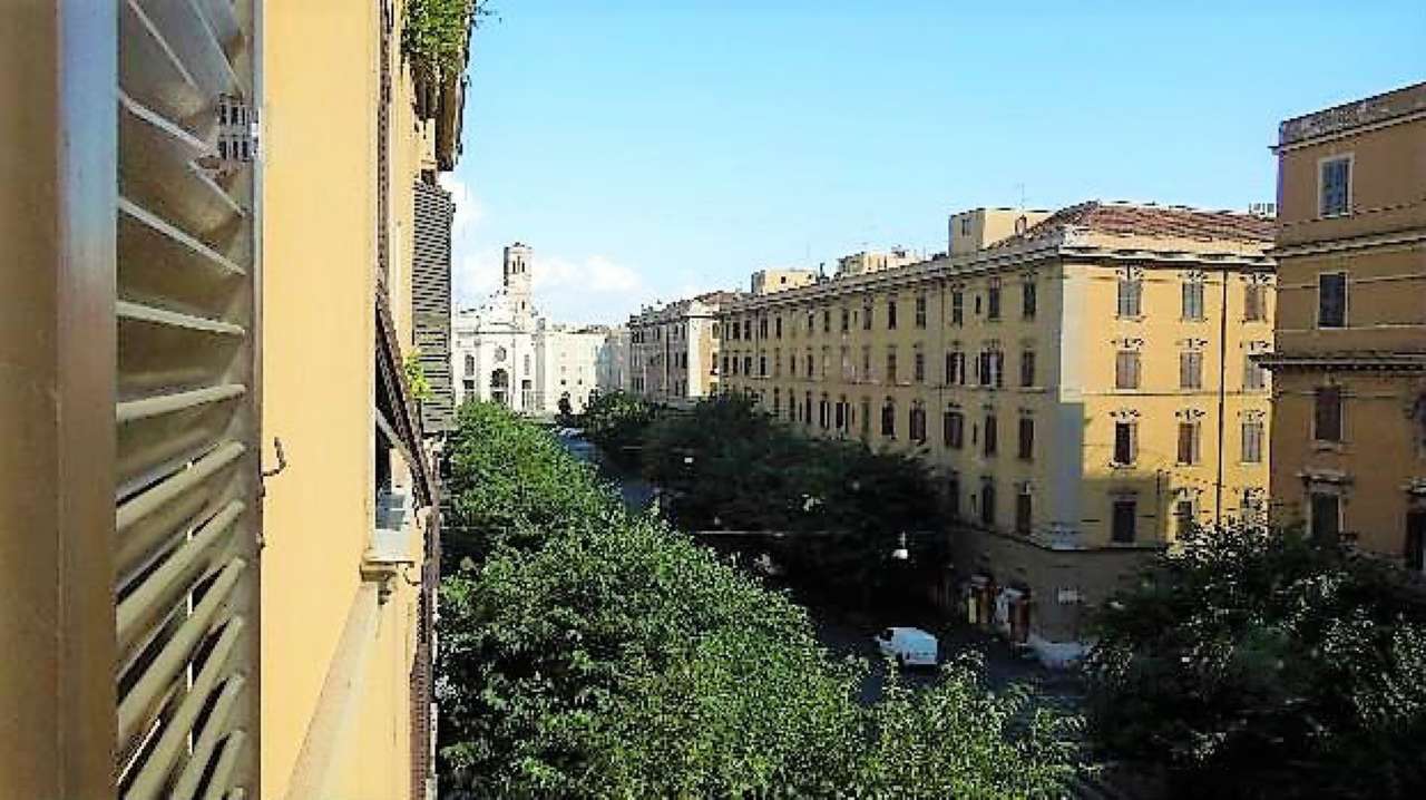 Appartamento ROMA vendita  ESQUILINO  di Santa Croce in Gerusalemme Studio Immobiliare Ulmo