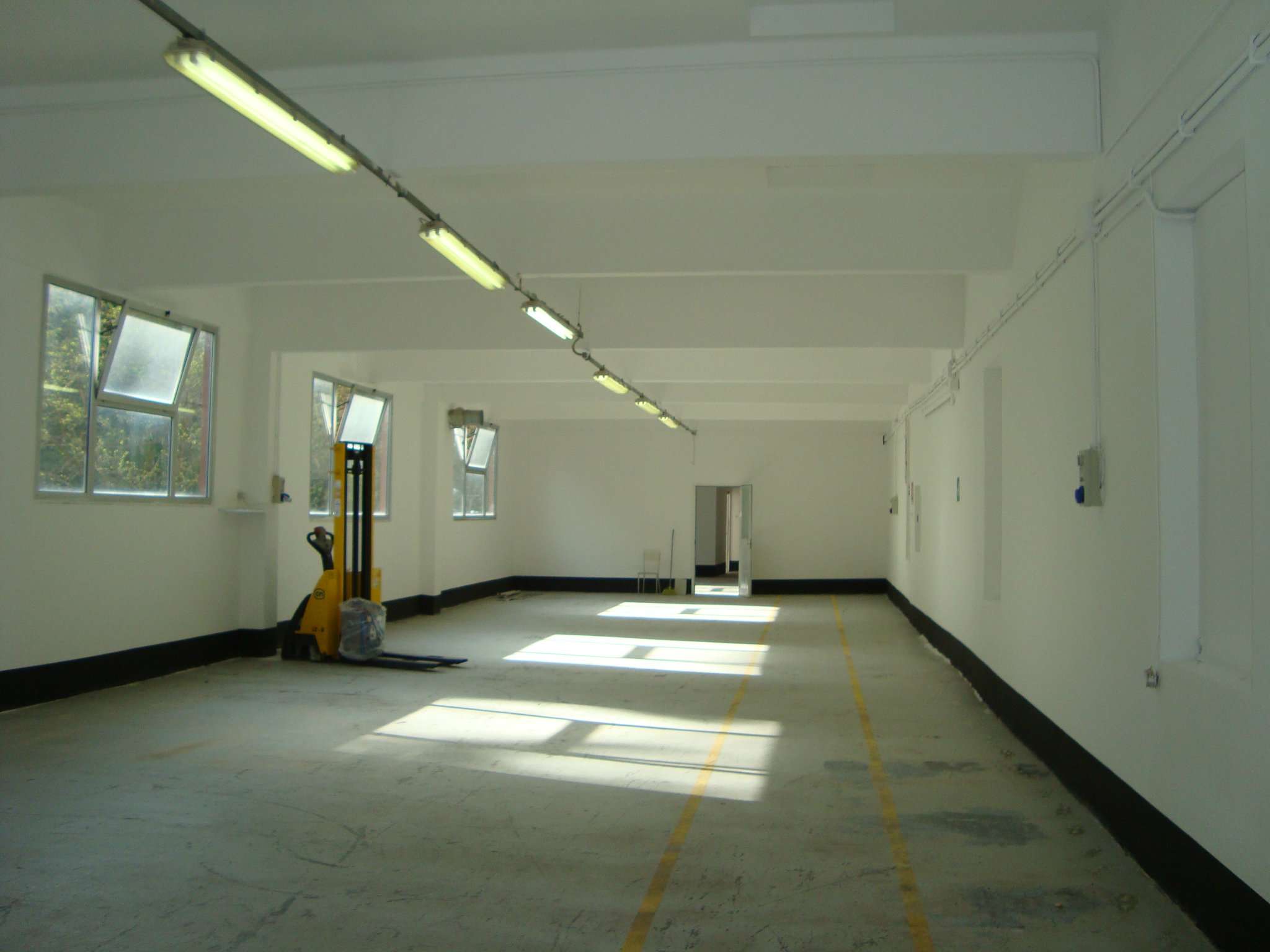 Capannoni (Tutti) GENOVA affitto  VOLTRI biscaccia Immobiliare Chiaverini