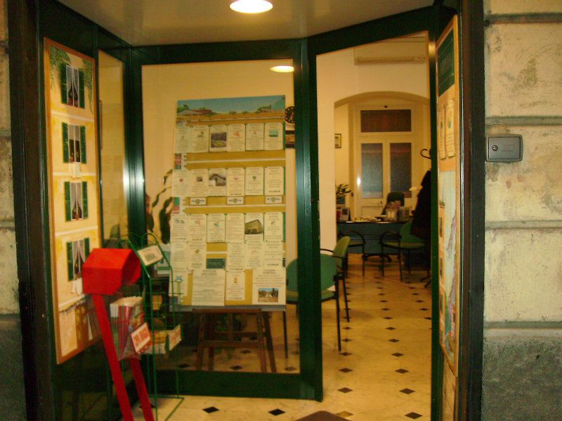  genova affitto quart: pegli immobiliare-chiaverini