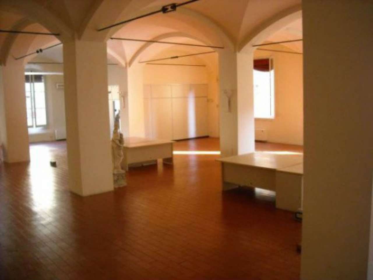  bologna vendita quart: centro storico san-luca-s.r.l.