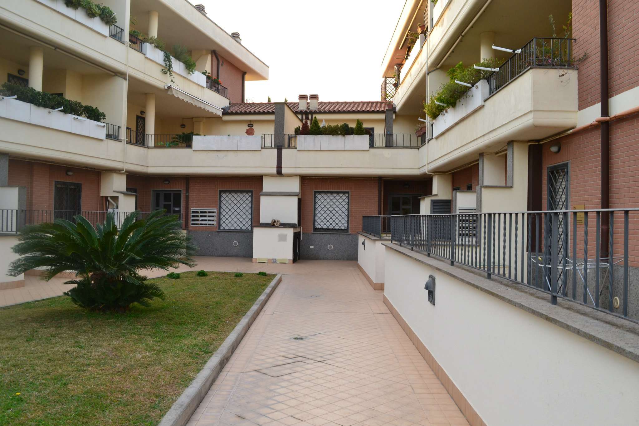 Appartamento ROMA vendita  INFERNETTO  Immobiliare Cannavale