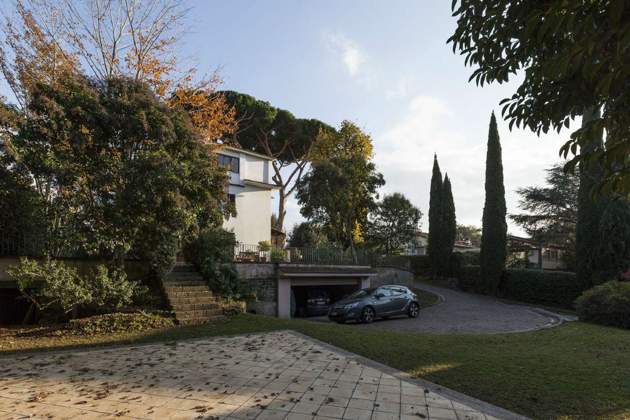 Villa Trifamiliare MARINO vendita   Via confini di castel gandolfo Immobiliare Cannavale