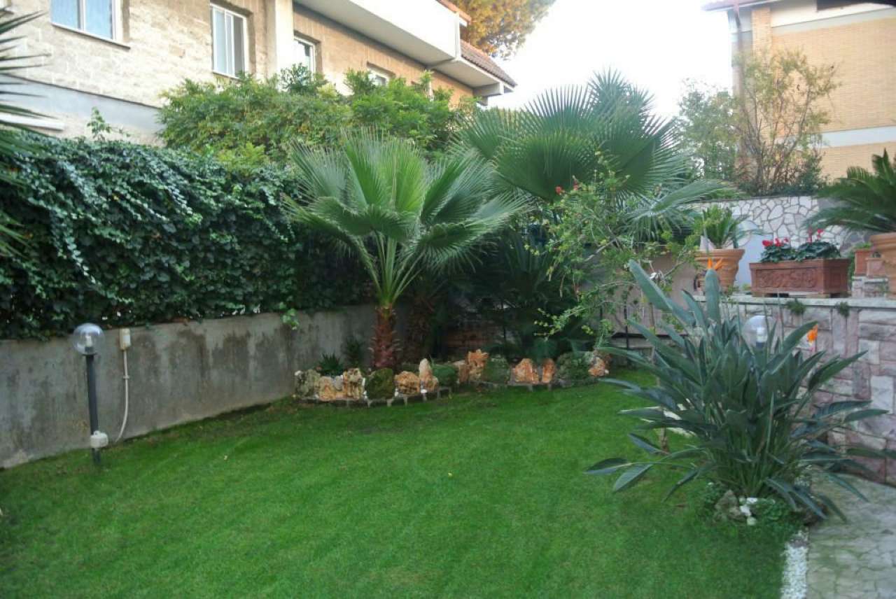 Villa Bifamiliare ROMA vendita  ACILIA Via Senofane Immobiliare Cannavale