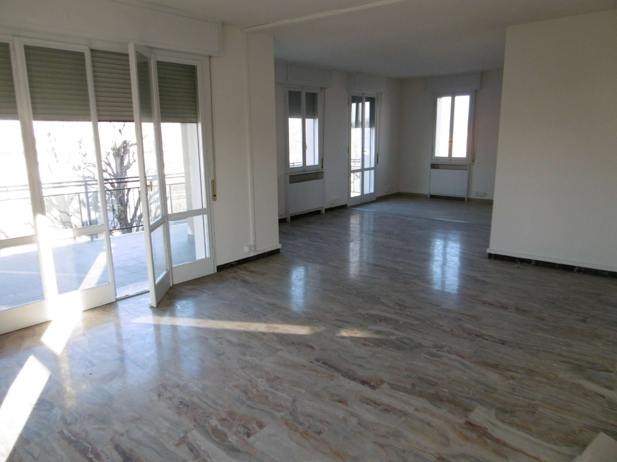  bologna affitto quart: san donato  agenzia-mazzini