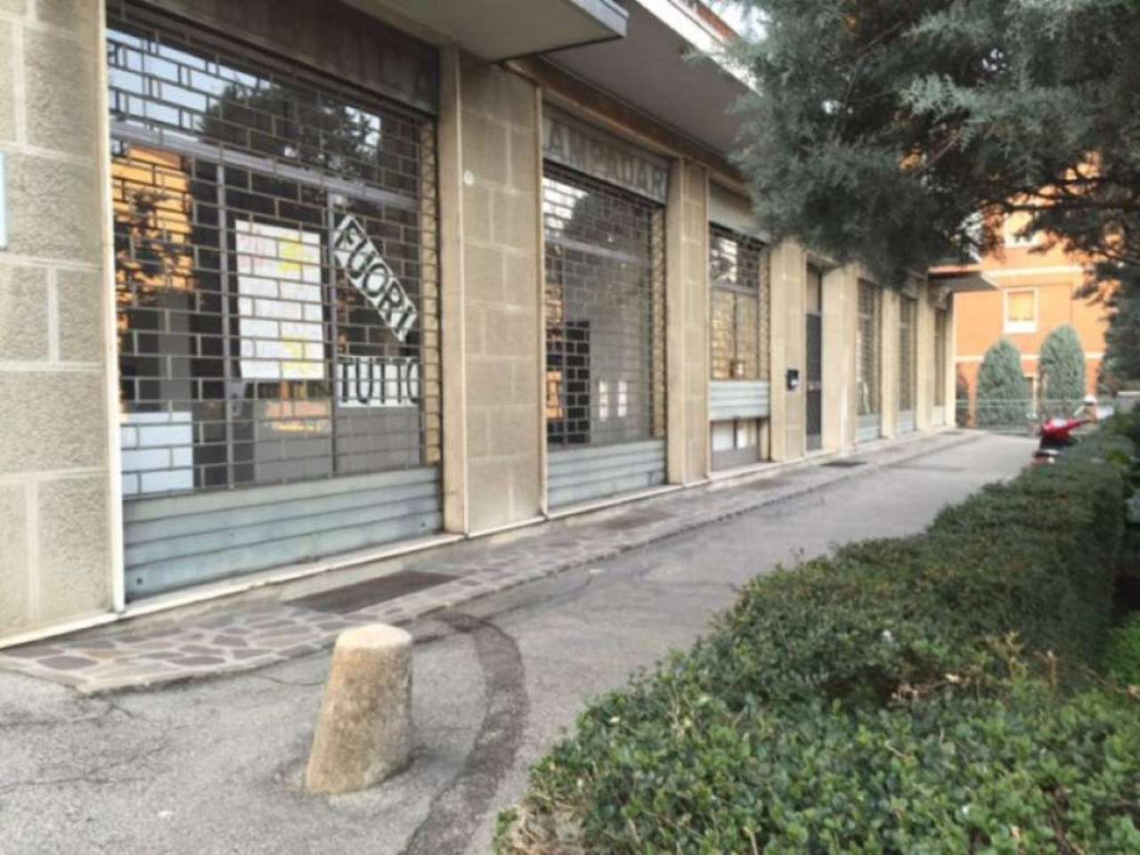 Negozio - Loc.Com. BOLOGNA vendita  MAZZINI Po Immobiliare Santo Stefano