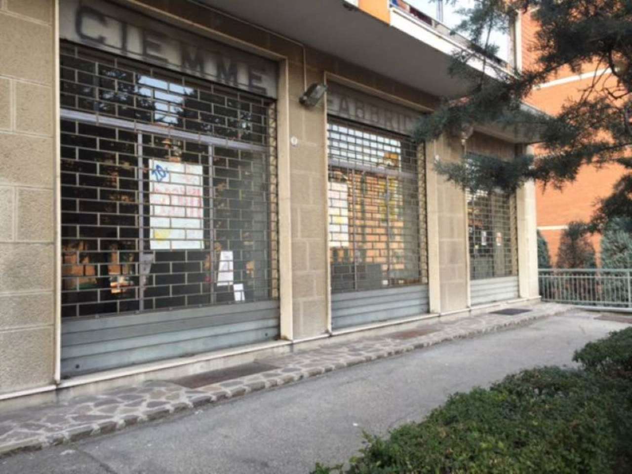 Negozio - Loc.Com. BOLOGNA vendita  MAZZINI Po Immobiliare Santo Stefano