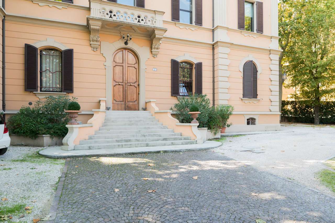  bologna vendita quart: centro storico immobiliare santo stefano