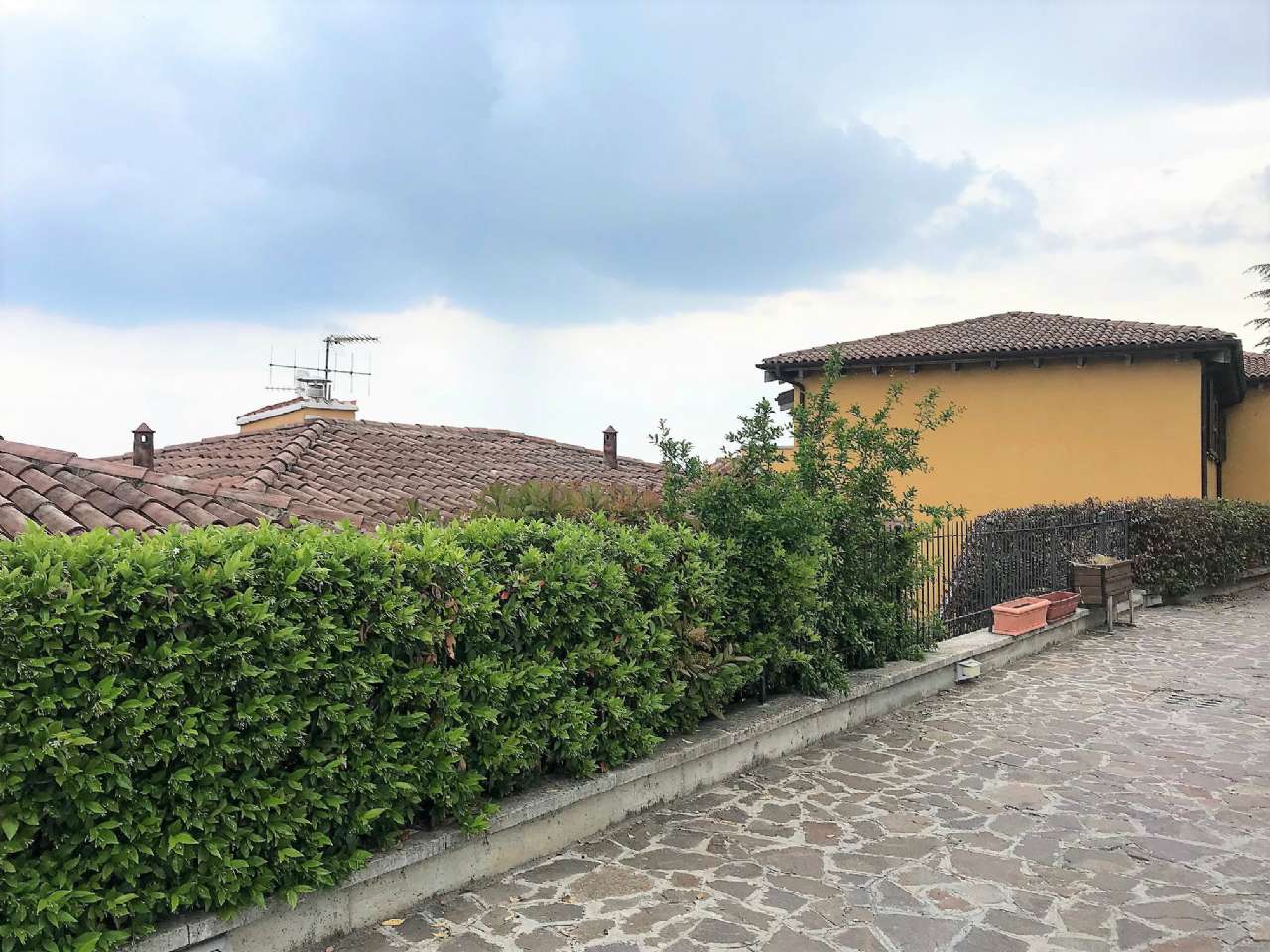  bologna vendita quart: colli immobiliare-santo-stefano