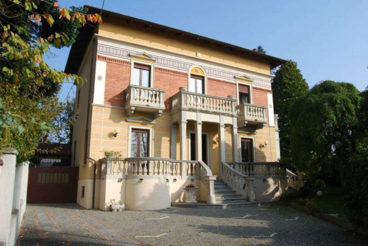 Villa GIAVENO vendita  centrale Avigliana Eurocasa Immobiliare