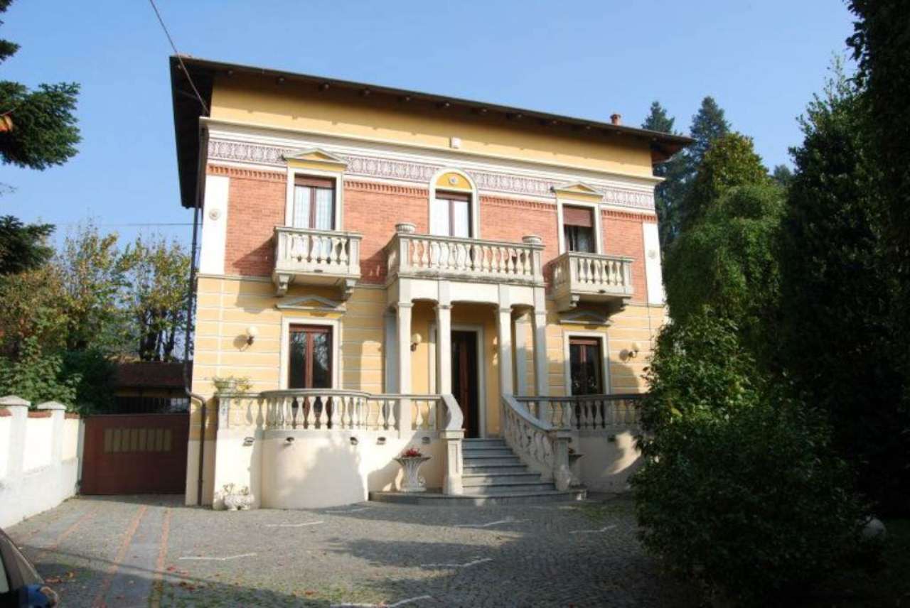 Villa GIAVENO vendita  centrale Avigliana Eurocasa Immobiliare