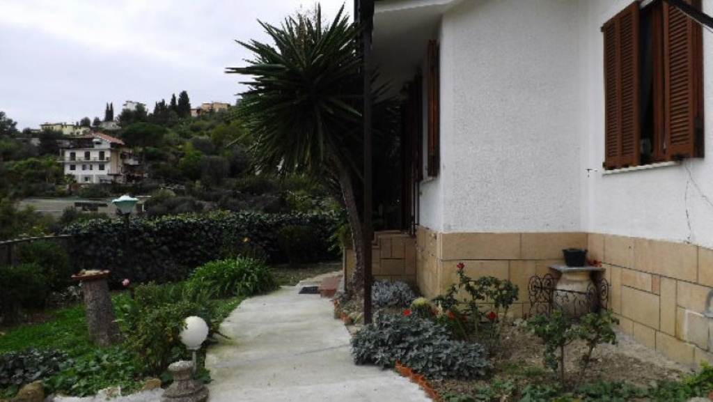 Villa VENTIMIGLIA vendita    Immononne