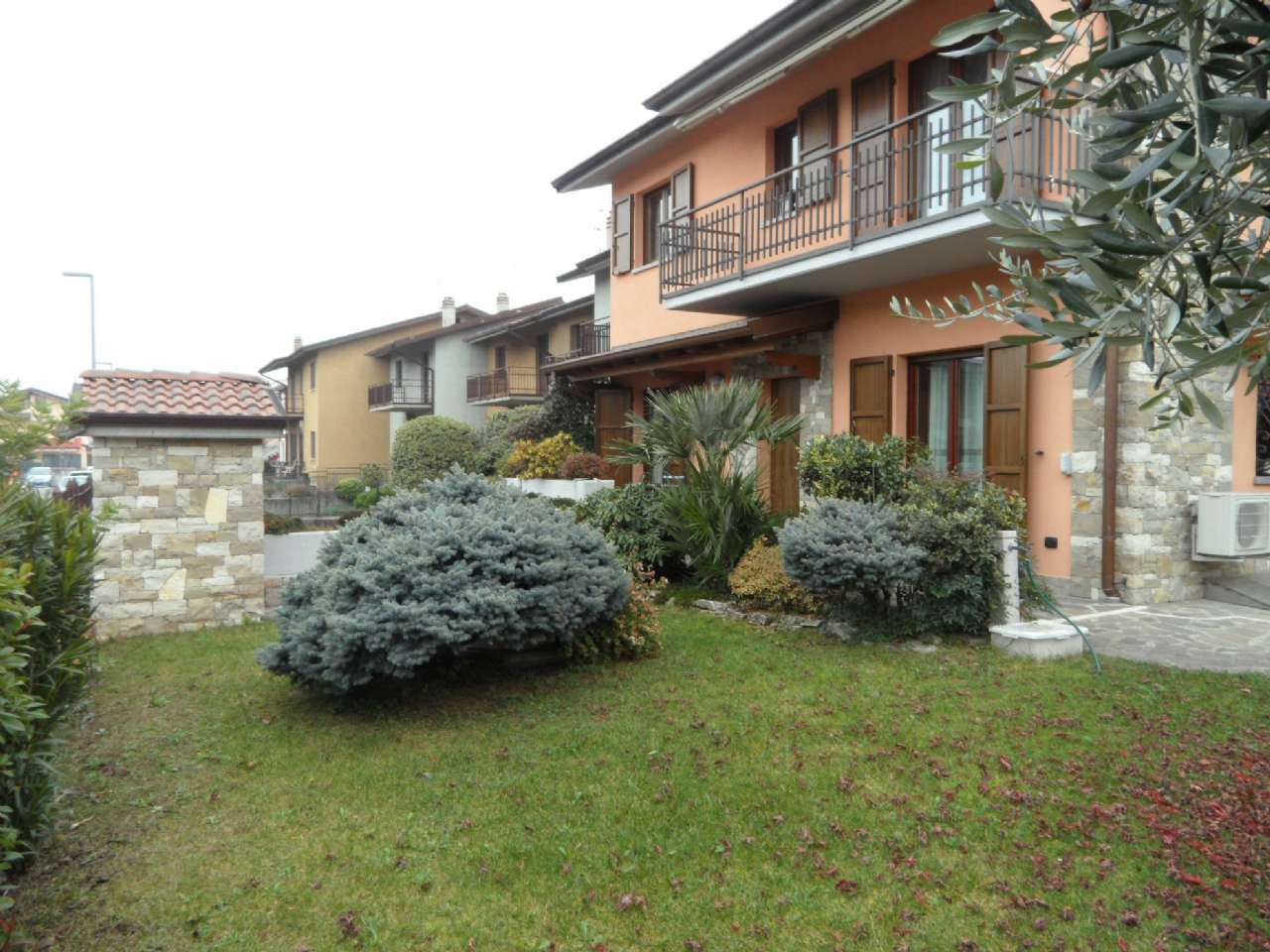 Villa Affiancata - Schiera GRASSOBBIO vendita   Cristoforo Colombo Celeste Intermediazione Srl - Seriana Case