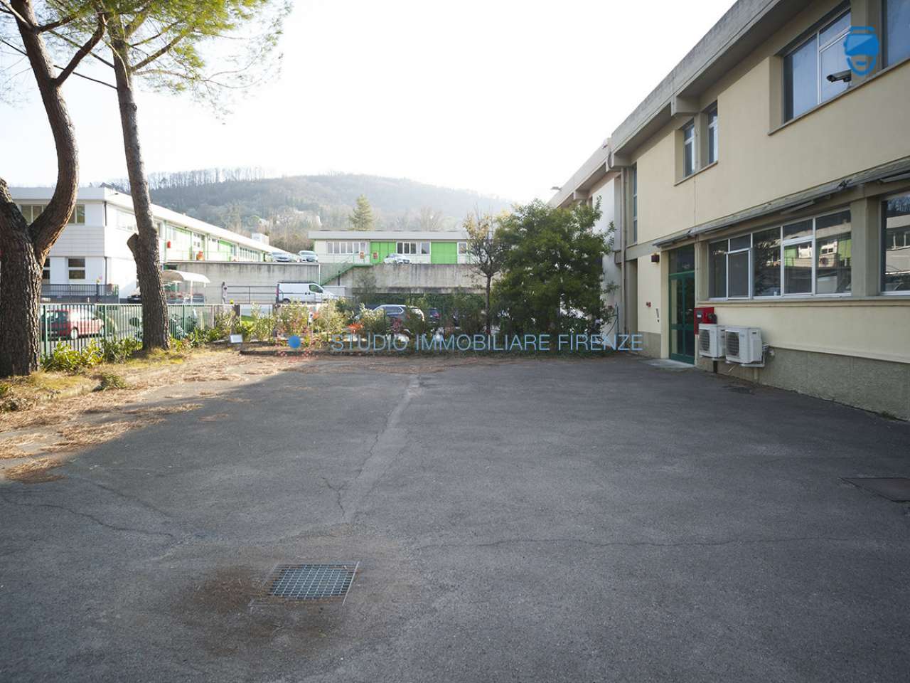 Capannoni (Tutti) FIRENZE affitto  COLLINA SUD  Studio Immobiliare Firenze