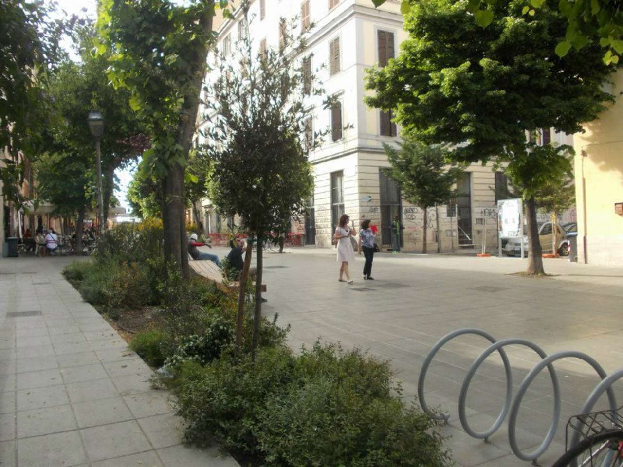 Negozio - Loc.Com. ROMA vendita  PIGNETO VIA DEL PIGNETO Club Casa Srl