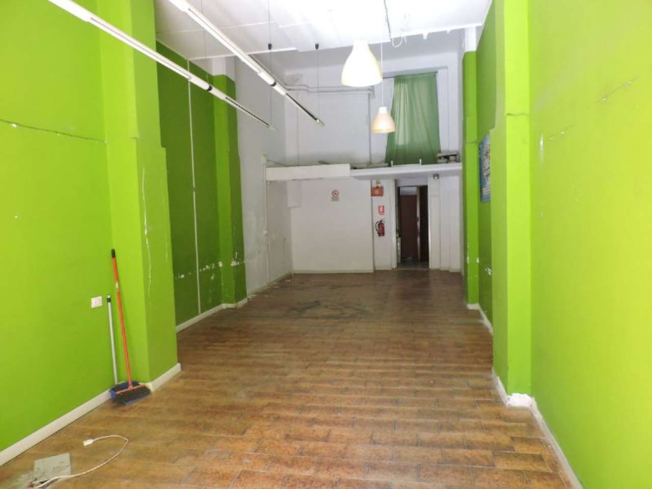  genova vendita quart: sampierdarena s.i.t.-studio-immobiliare