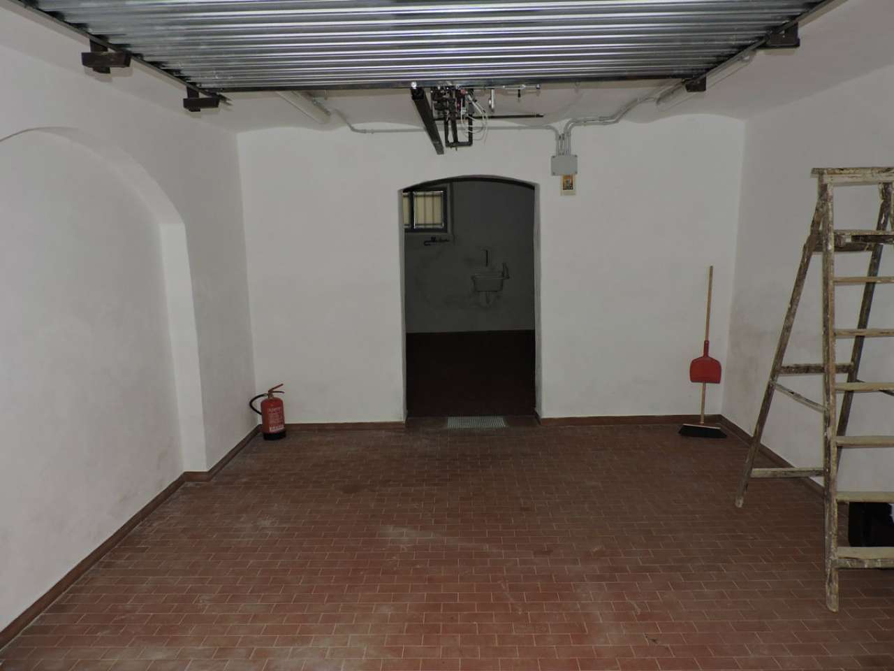 Box auto - Posto auto GENOVA vendita  SAMPIERDARENA  S.I.T. Studio Immobiliare