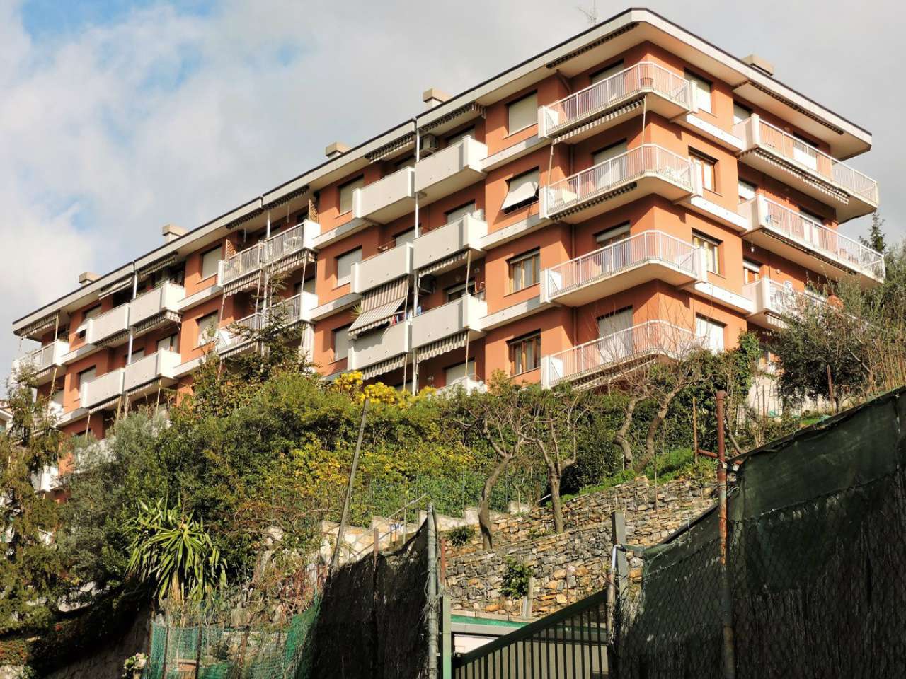  genova vendita quart: san fruttuoso s.i.t. studio immobiliare