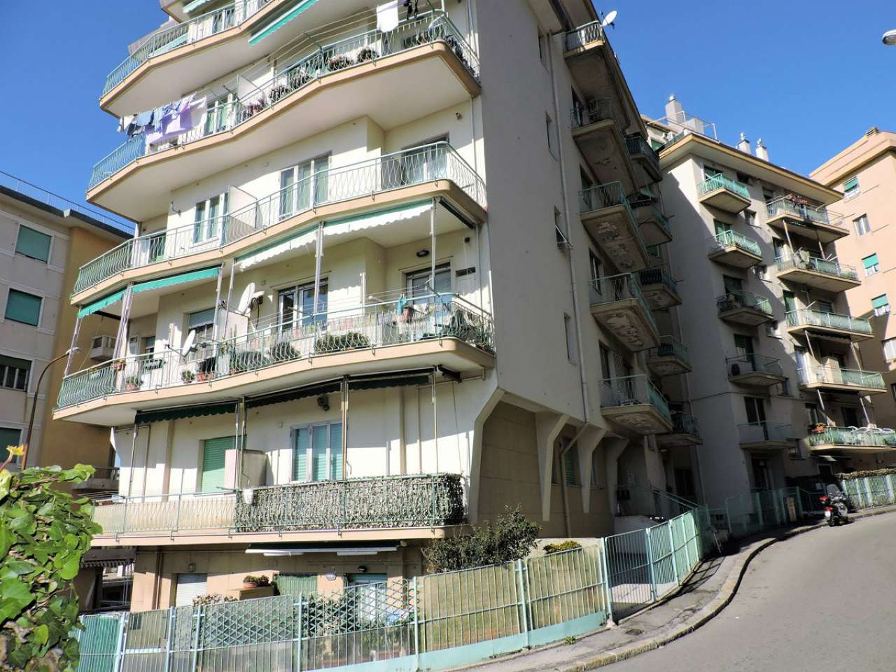 Appartamento GENOVA vendita  SAMPIERDARENA San Bartolomeo del Fossato S.I.T. Studio Immobiliare