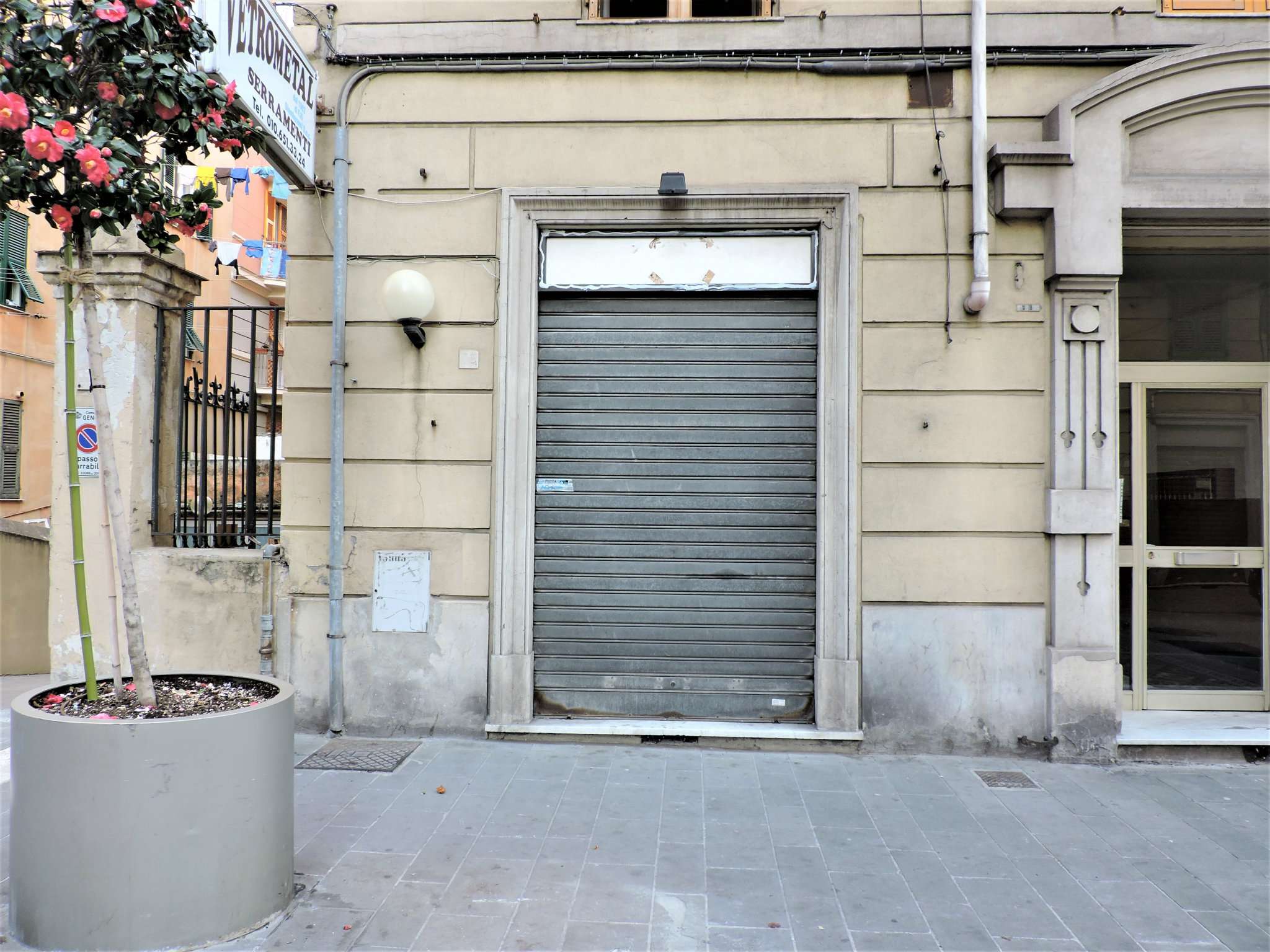  genova vendita quart: cornigliano s.i.t.-studio-immobiliare