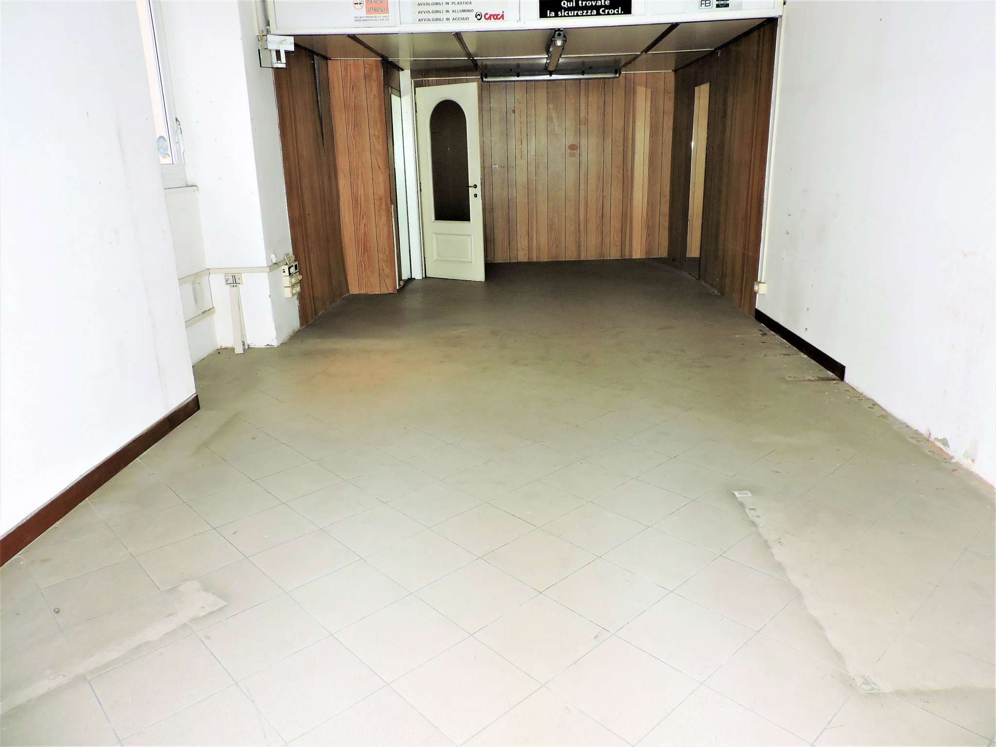 Negozio - Loc.Com. GENOVA vendita  CORNIGLIANO Leone Vetrano S.I.T. Studio Immobiliare