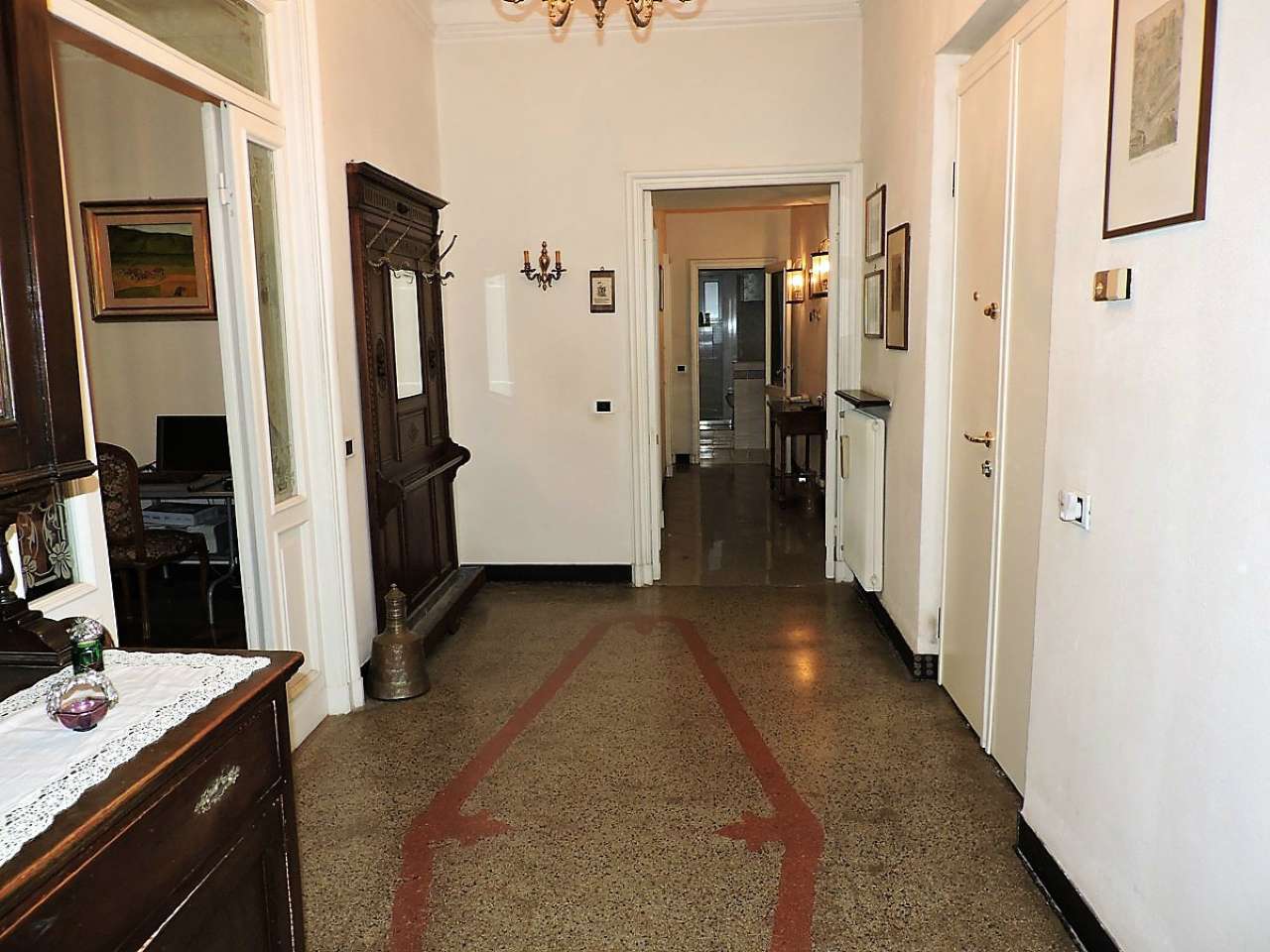 Appartamento GENOVA vendita  SAMPIERDARENA Pietro Chiesa S.I.T. Studio Immobiliare