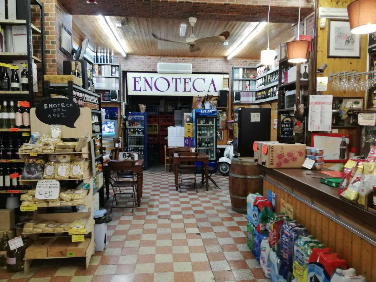 Negozio - Loc.Com. ROMA vendita  PIGNETO Macerata Jolly Agenzia Immobiliare
