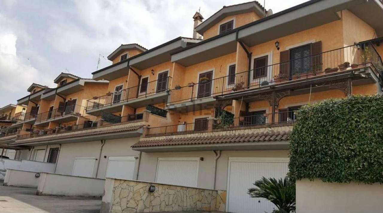 Villa ROMA vendita  Tiburtina MADONNA DELLA PACE Gruppo Immobiliare Italiano & partners