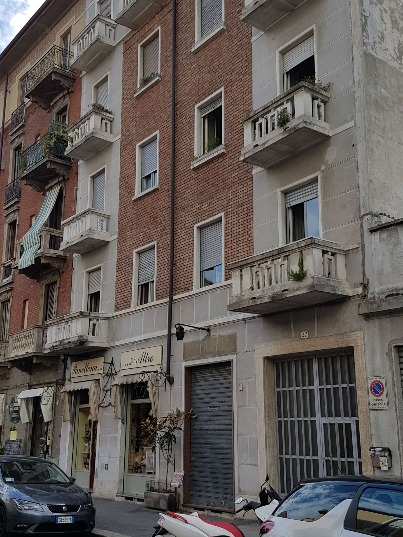 Negozio - Loc.Com. TORINO vendita  PARELLA Capelli Aurora Immobiliare-Agenzia Cit Turin