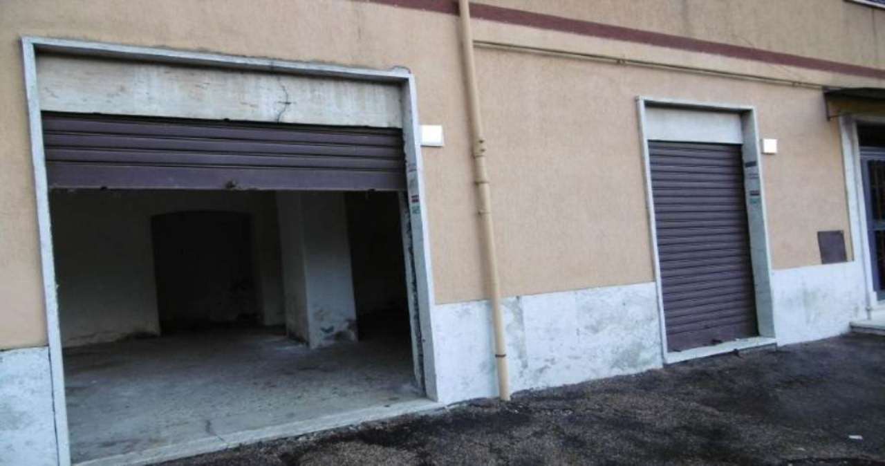 Negozio - Loc.Com. ROMA vendita  PRENESTINO - CENTOCELLE  Piazza Francesco Zambeccari CasaRoma Immobili s.r.l.s.