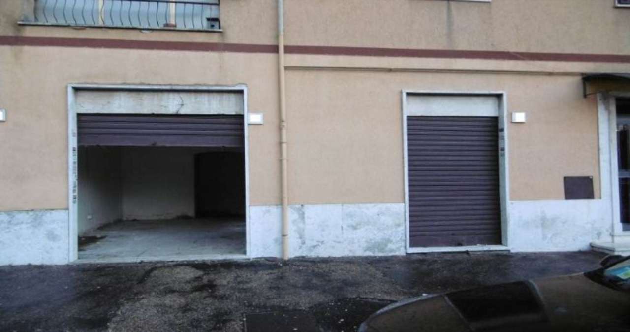 Negozio - Loc.Com. ROMA vendita  PRENESTINO - CENTOCELLE  Piazza Francesco Zambeccari CasaRoma Immobili s.r.l.s.