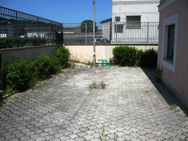 Ufficio - Loc.Com. ROMA affitto  AURELIO (XVIII MUN.) della Maglianella CasaRoma Immobili s.r.l.s.