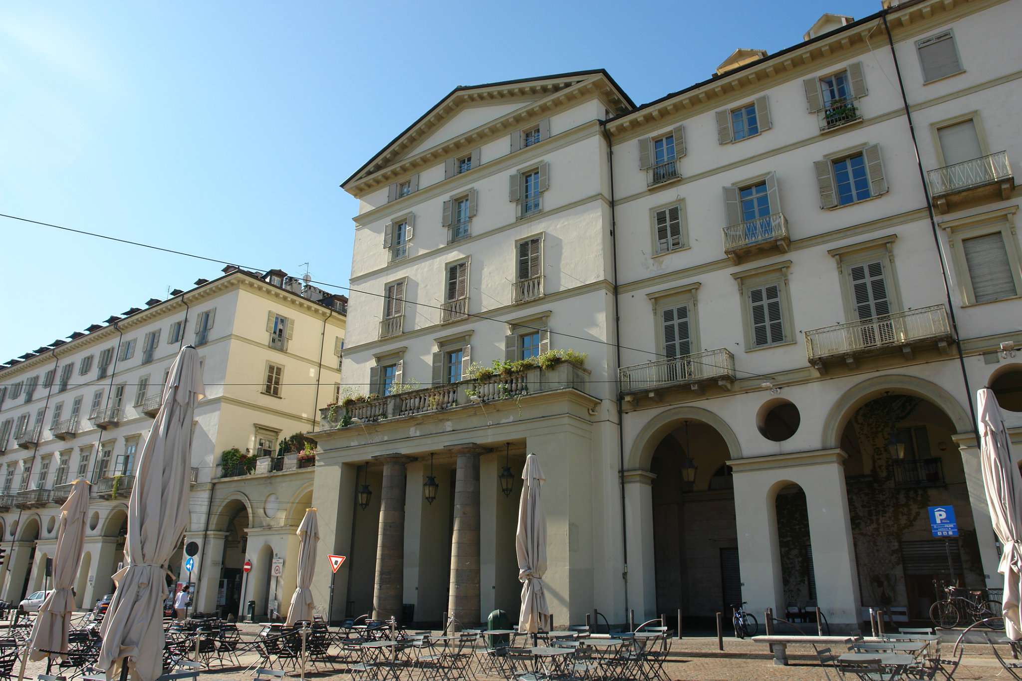  torino vendita quart: centro gieffe patrimoni - real estate advisor, torino - london