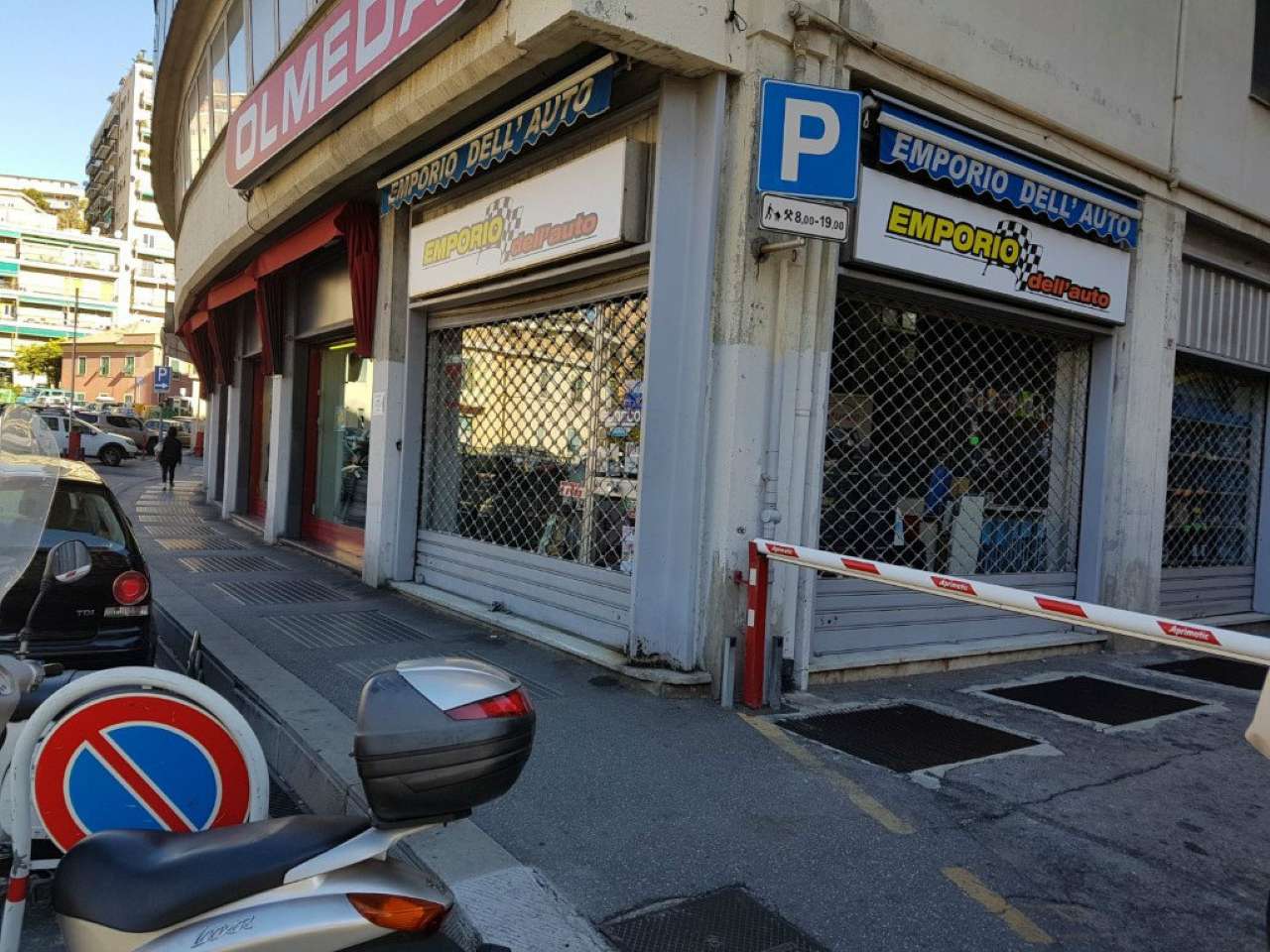 Negozio - Loc.Com. GENOVA affitto  BORGORATTI Borgoratti STUDIO IMMOBILIARE BATTOLLA DI BATTOLLA