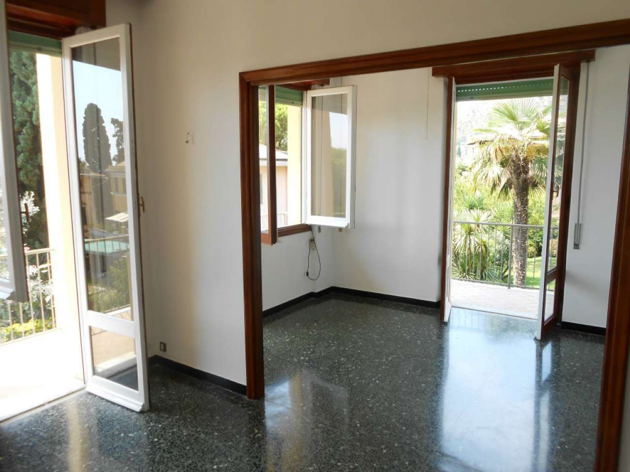 Appartamento GENOVA vendita  NERVI Ravano STUDIO IMMOBILIARE BATTOLLA DI BATTOLLA