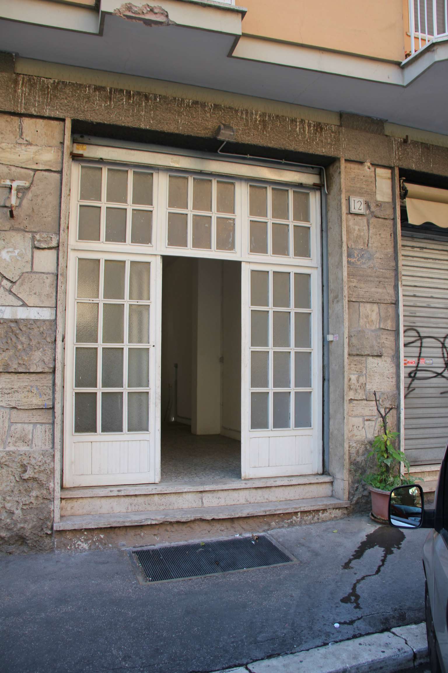 Negozio - Loc.Com. ROMA vendita  SAN PIETRO leone IX Logica Immobiliare