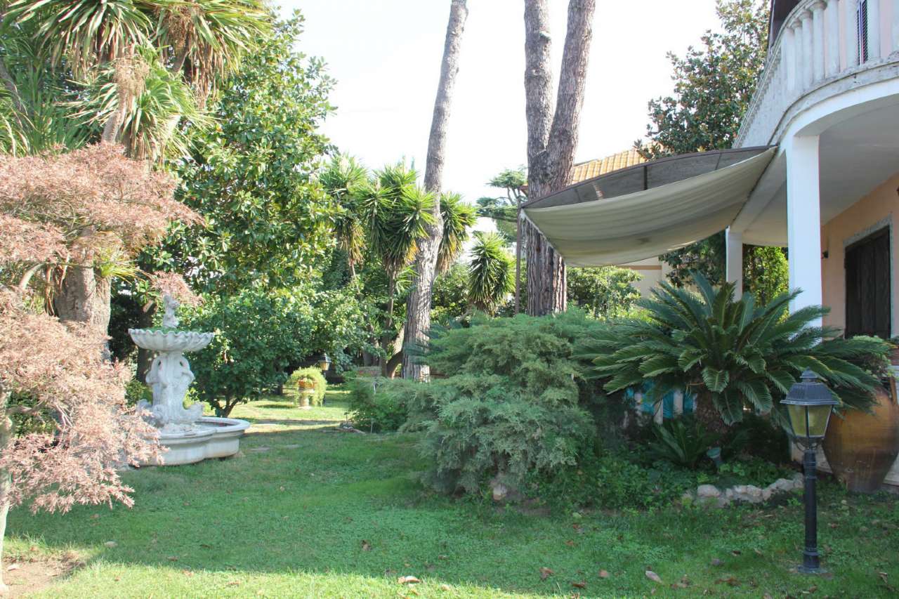 Villa Trifamiliare MARINO vendita   del Divino Amore Logica Immobiliare