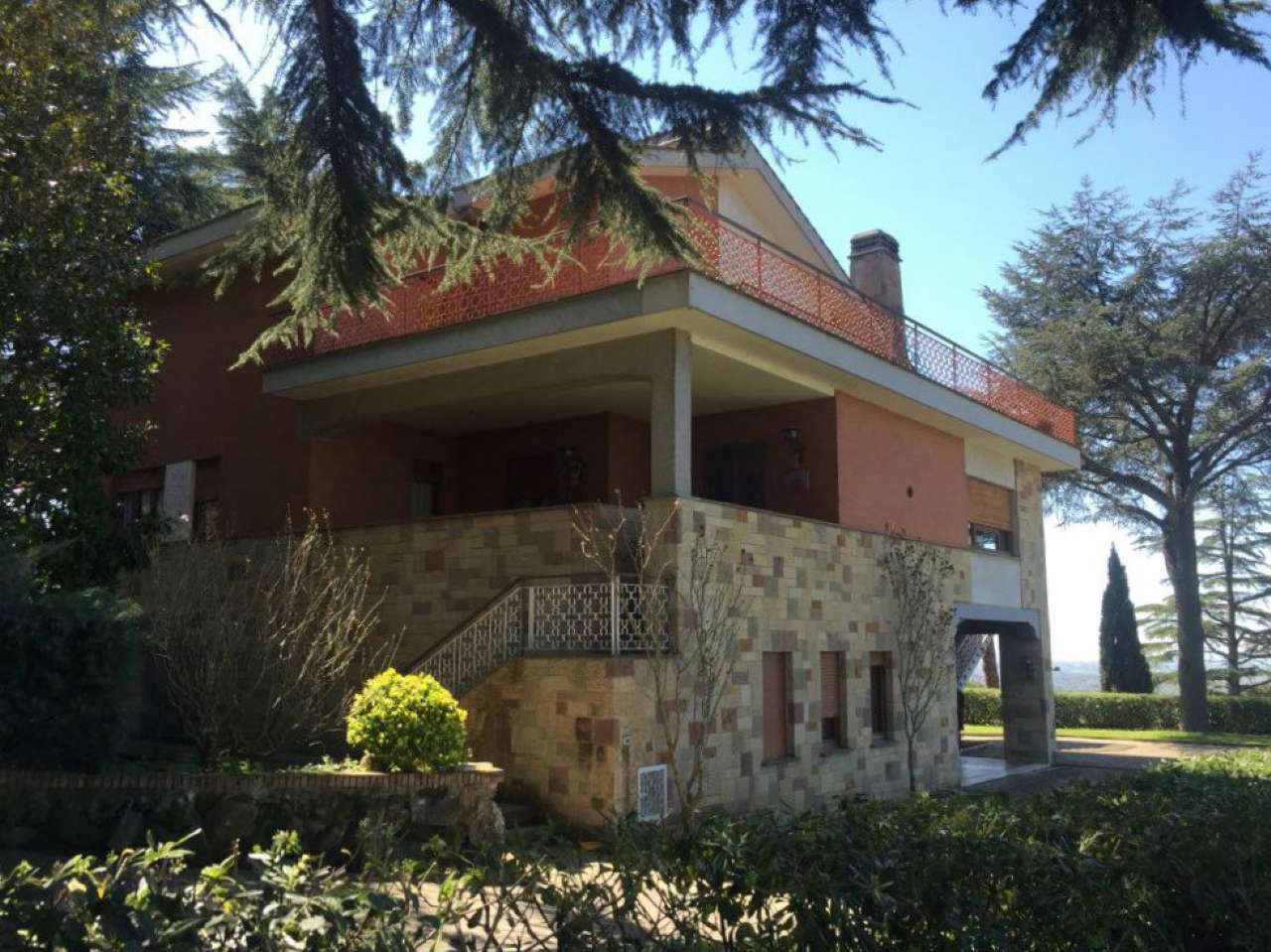 Villa MARINO vendita   Albert Bruce Sabin Logica Immobiliare