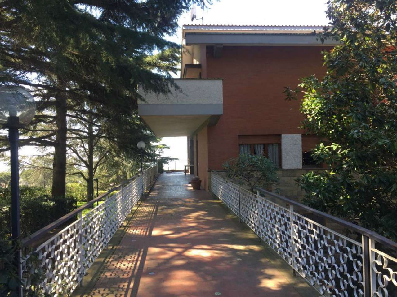 Villa MARINO vendita   Albert Bruce Sabin Logica Immobiliare