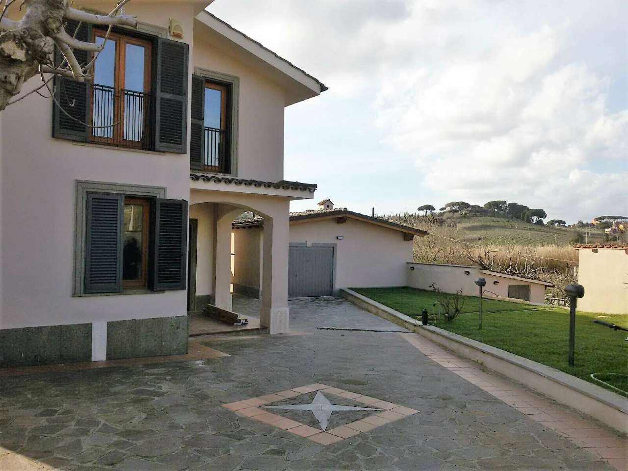 Villa Trifamiliare GROTTAFERRATA vendita   GIORGIO LA PIRA Logica Immobiliare