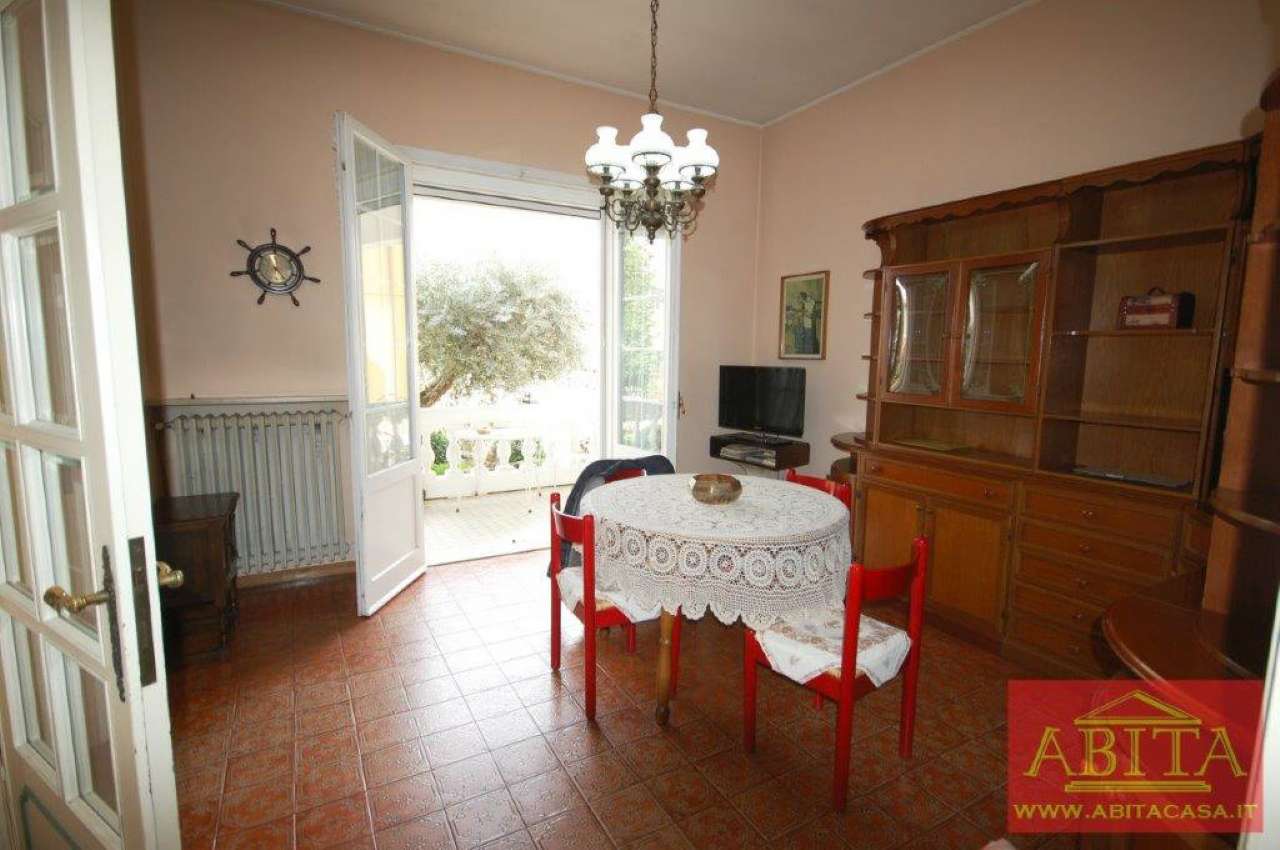 Villa Unifamiliare - Indipendente SAN MAURO PASCOLI vendita    Studio Santarcangelo