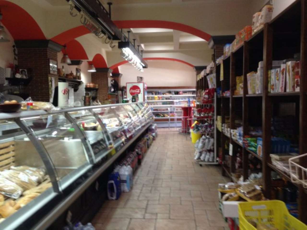 Attività Commerciale in Vendita