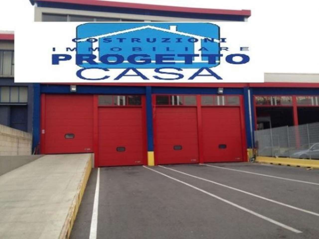 Capannone in Affitto