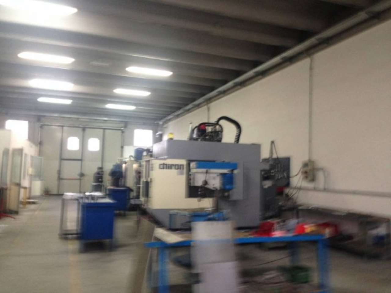 Capannone in Affitto