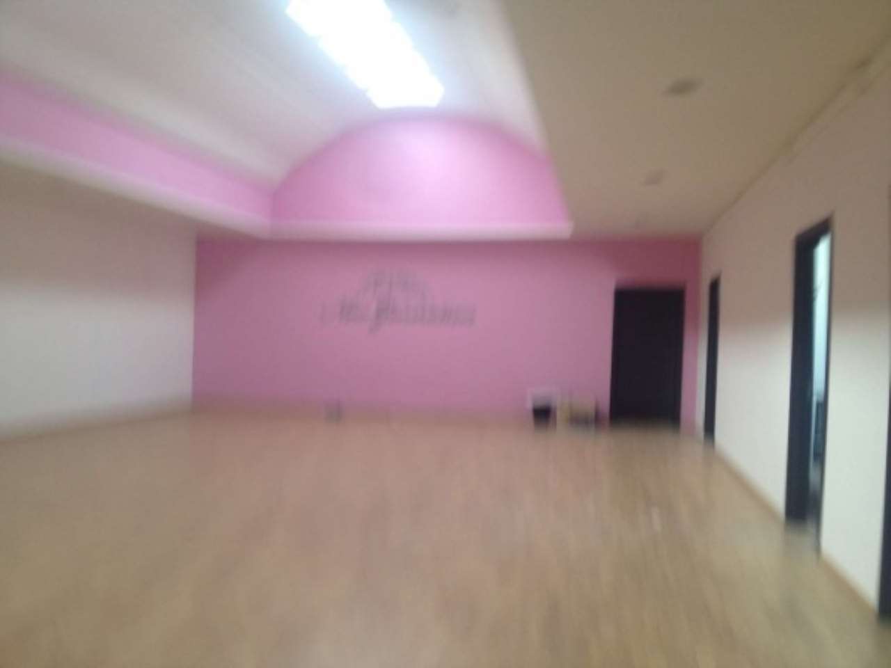 Capannone in Affitto