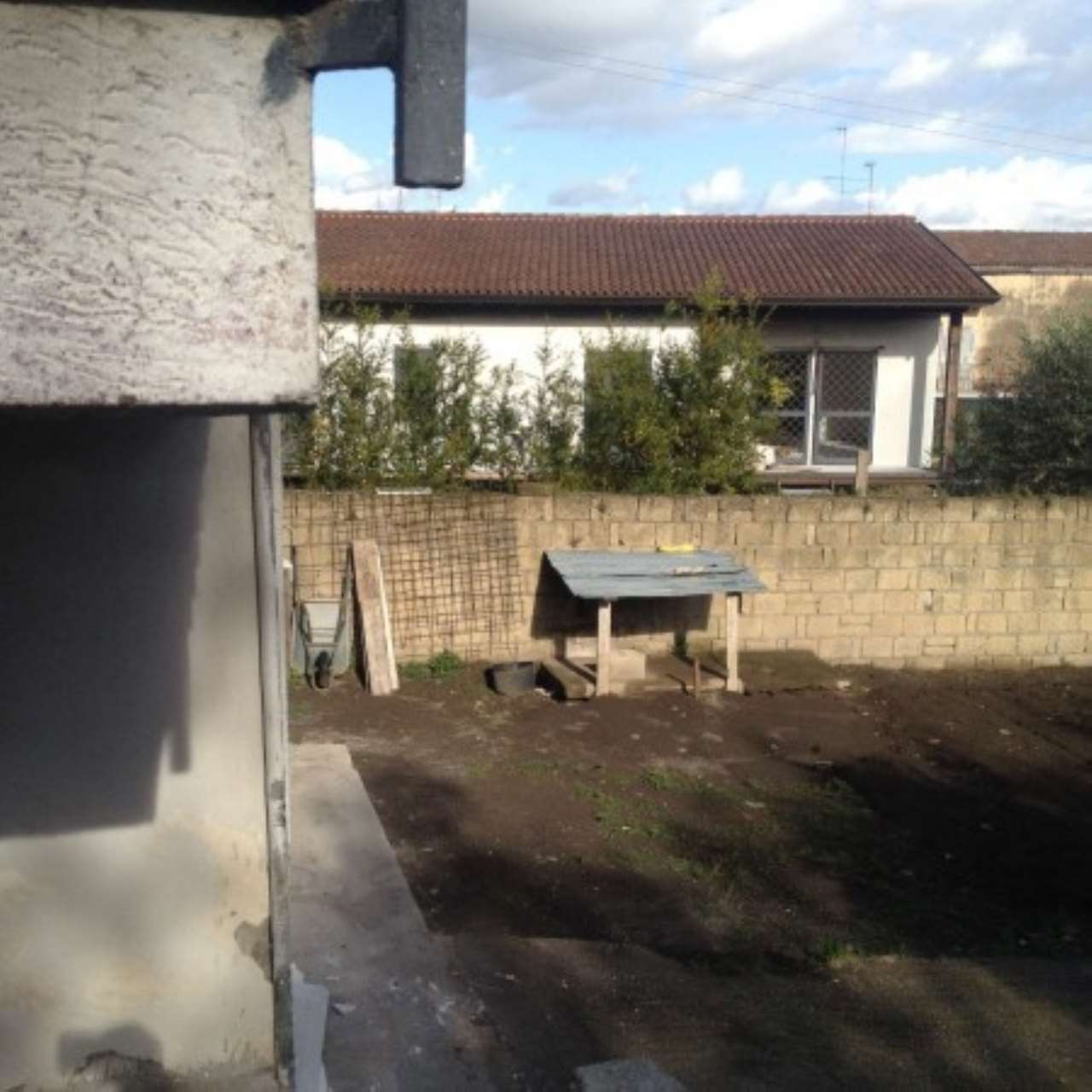 Magazzino in Affitto