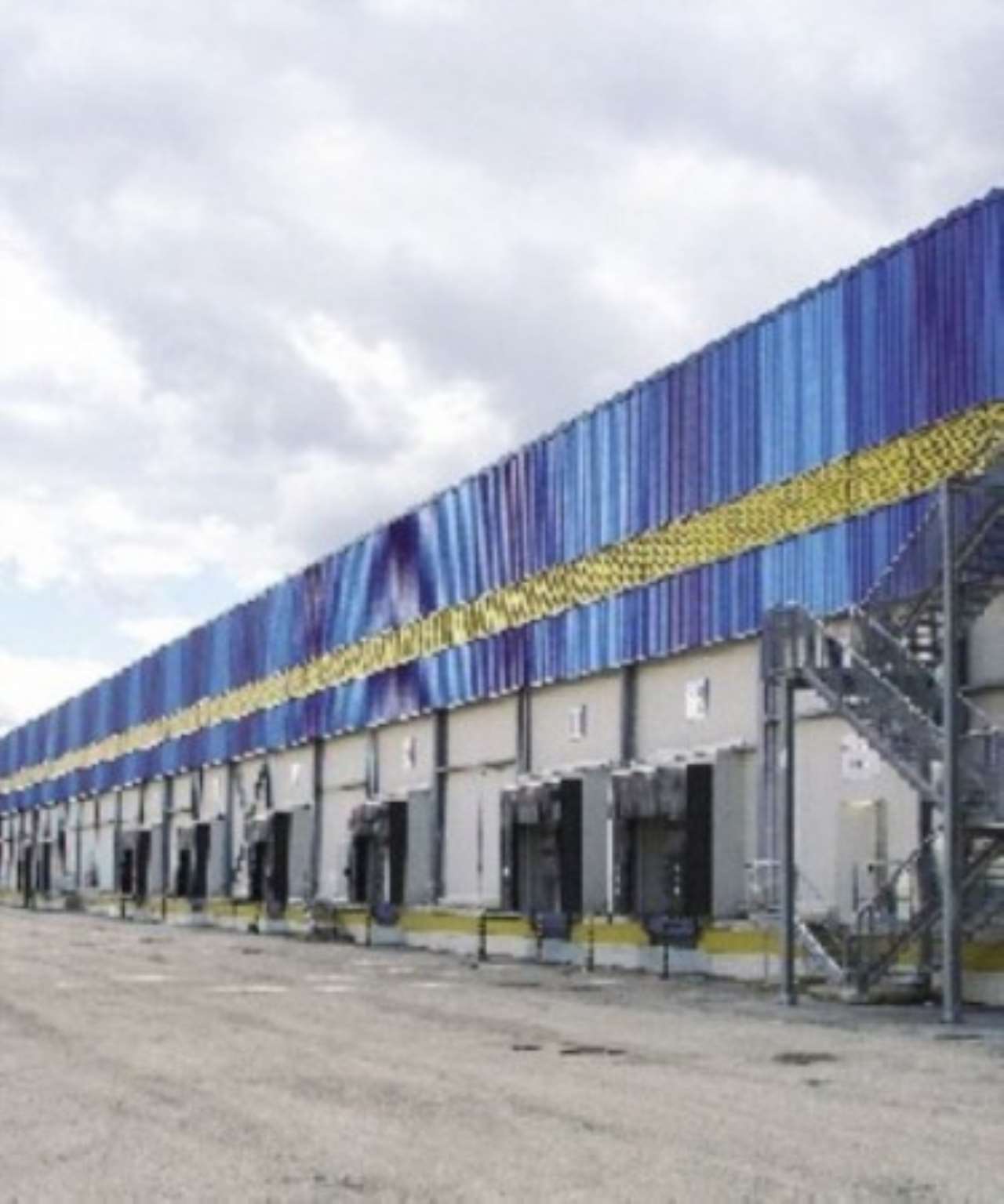 Capannone in Vendita