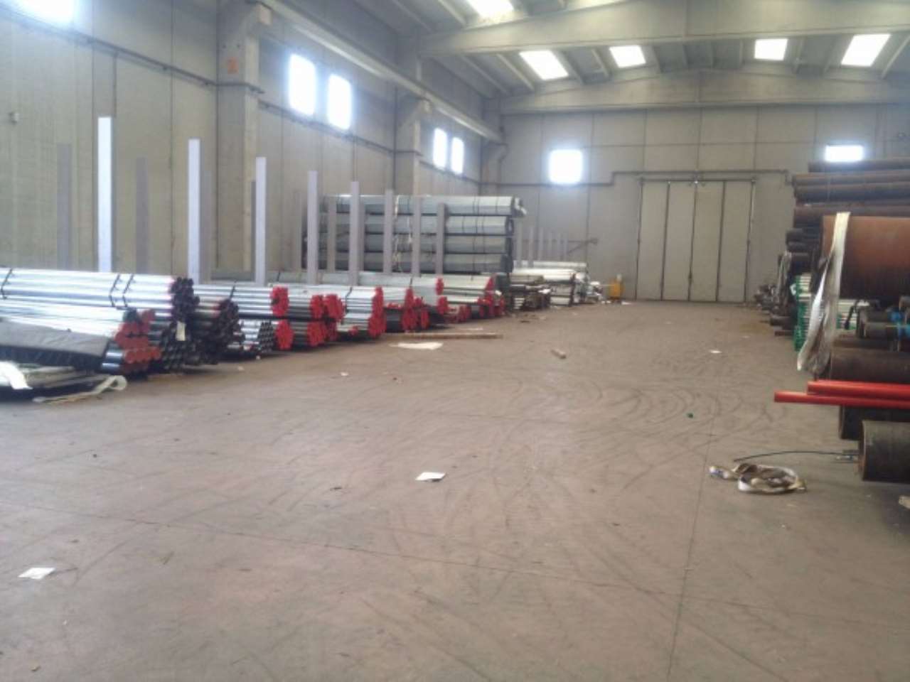 Capannone in Vendita