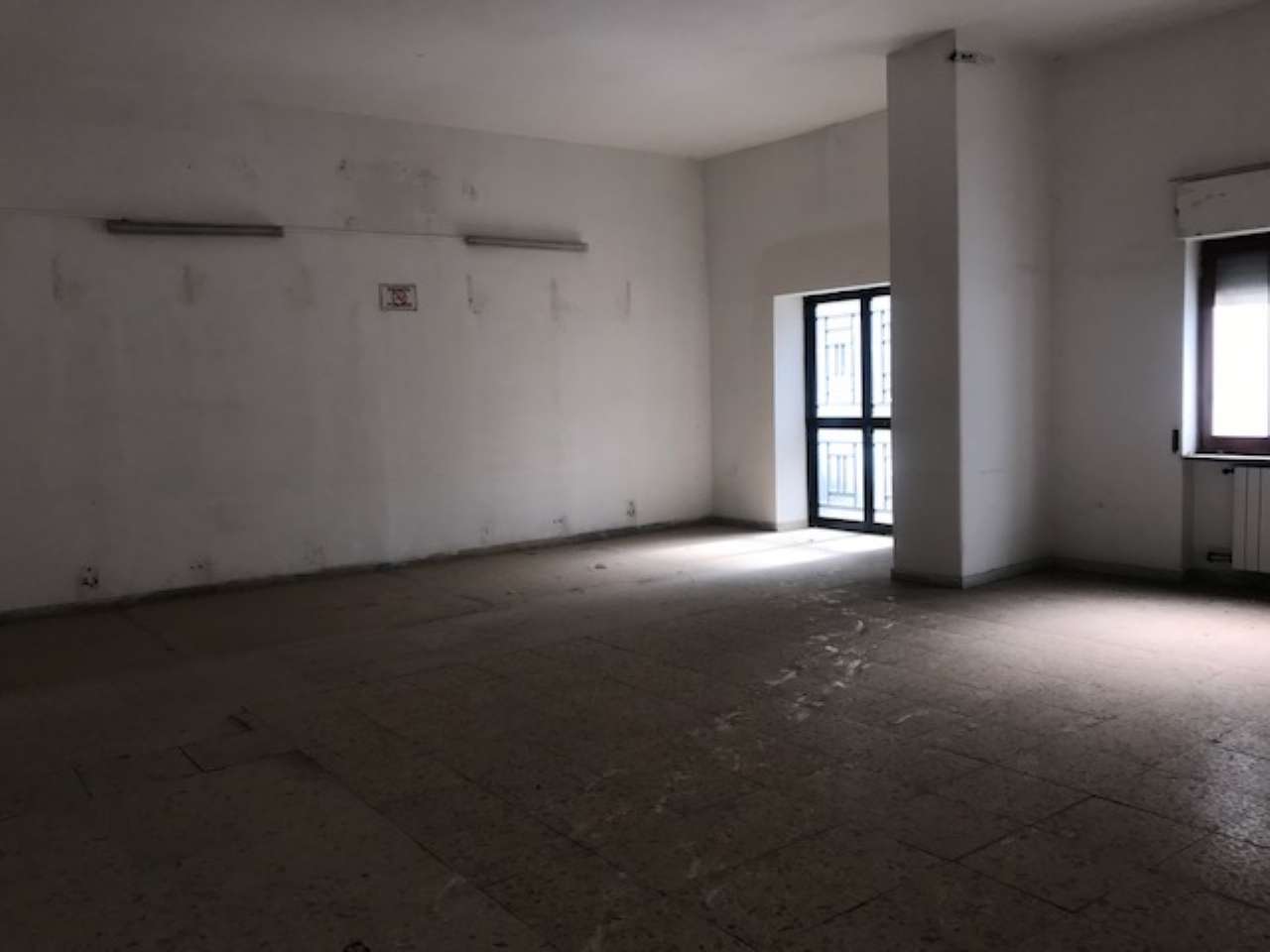 Locale Comm.le in Vendita