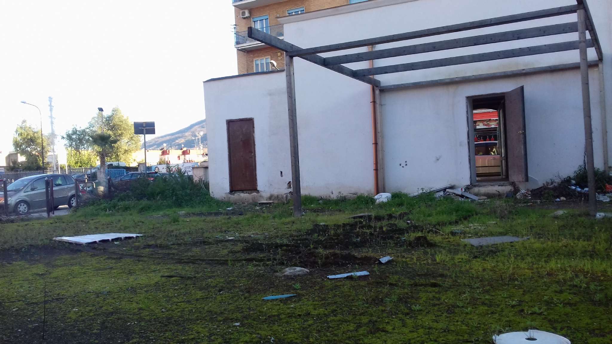 Locale Comm.le in Vendita