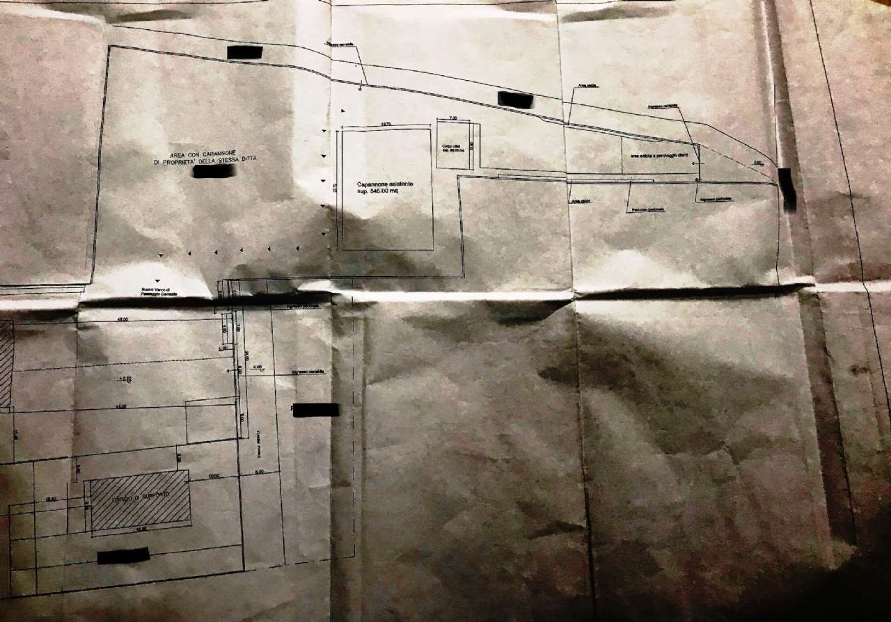 Capannone in Vendita
